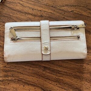 Hobo International Zenith Leather Wallet Cream